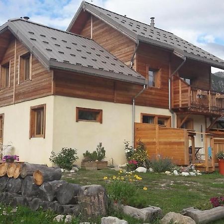 Chalet T3 Duplex Neuf Névache المظهر الخارجي الصورة