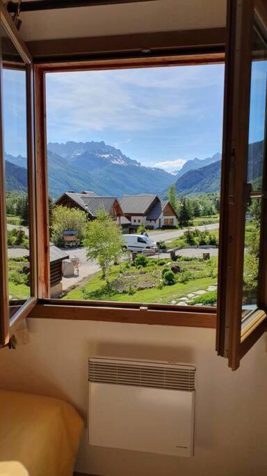 Chalet T3 Duplex Neuf Névache المظهر الخارجي الصورة